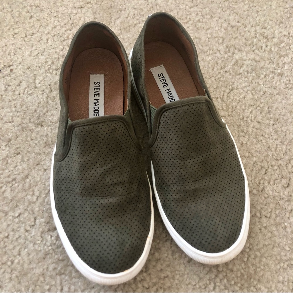 Steve Madden Zarayy Slip-On Sneakers